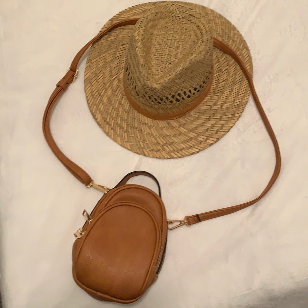 👀”Cute” mini crossbody backpack - Picture 1 of 4